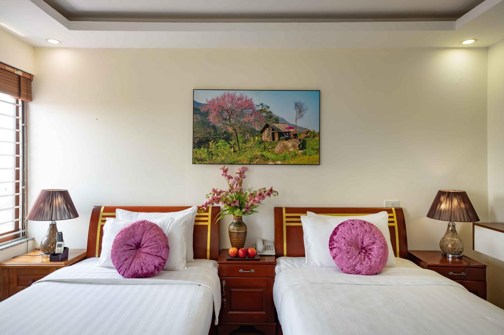 Viet Village Airport Hotel & Restaurants Hanói Exterior foto